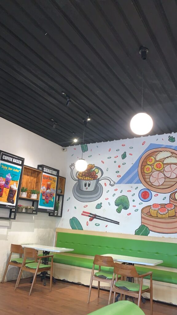 Mural VS Cafe Mana yang Lebih Baik Untuk Interior?